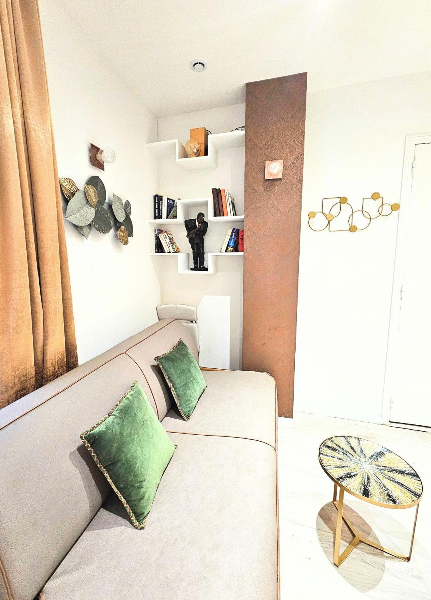 Invalides - Beautiful flat in central Paris Apartment Exterior foto